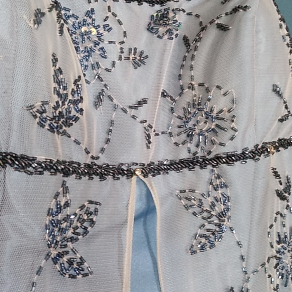 Long dress - Picture 4 of 7